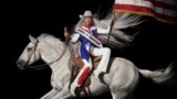 Beyoncé Unveiled the Cover of her ‘CowBoy Carter’ album in a Patriotic Latex Cowboy Look – Fashion Bomb Daily